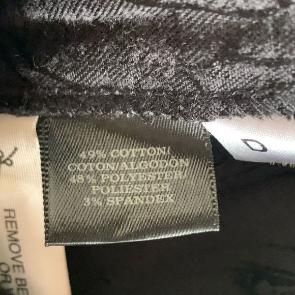 Ann Taylor Black Damask Brocade Style Cropped Pant Size 6 - Picture 7 of 11